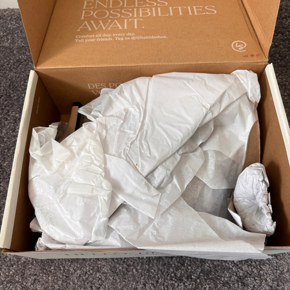 Life Stride Women's 7 Teller Light Beige Neutral Slingback Peep Toe Pumps NIB - Picture 6 of 13